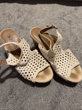 Mudd Cream Woven Open-Toe Heeled Sandals